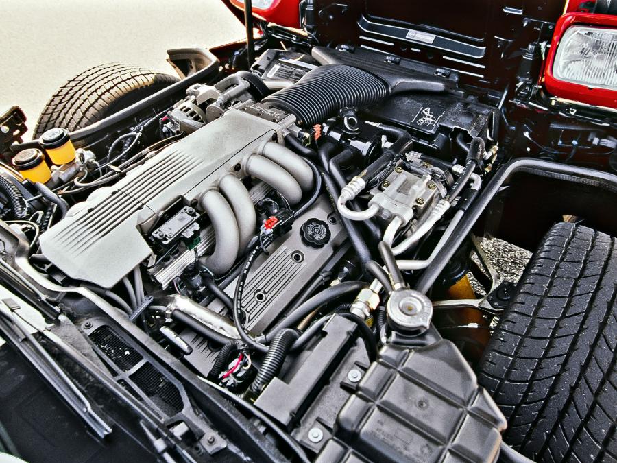  Chevrolet Corvette Coupe 1991 года  (фото 25 из 28)